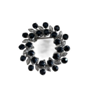 Gothic Black Crystal wreath brooch pin